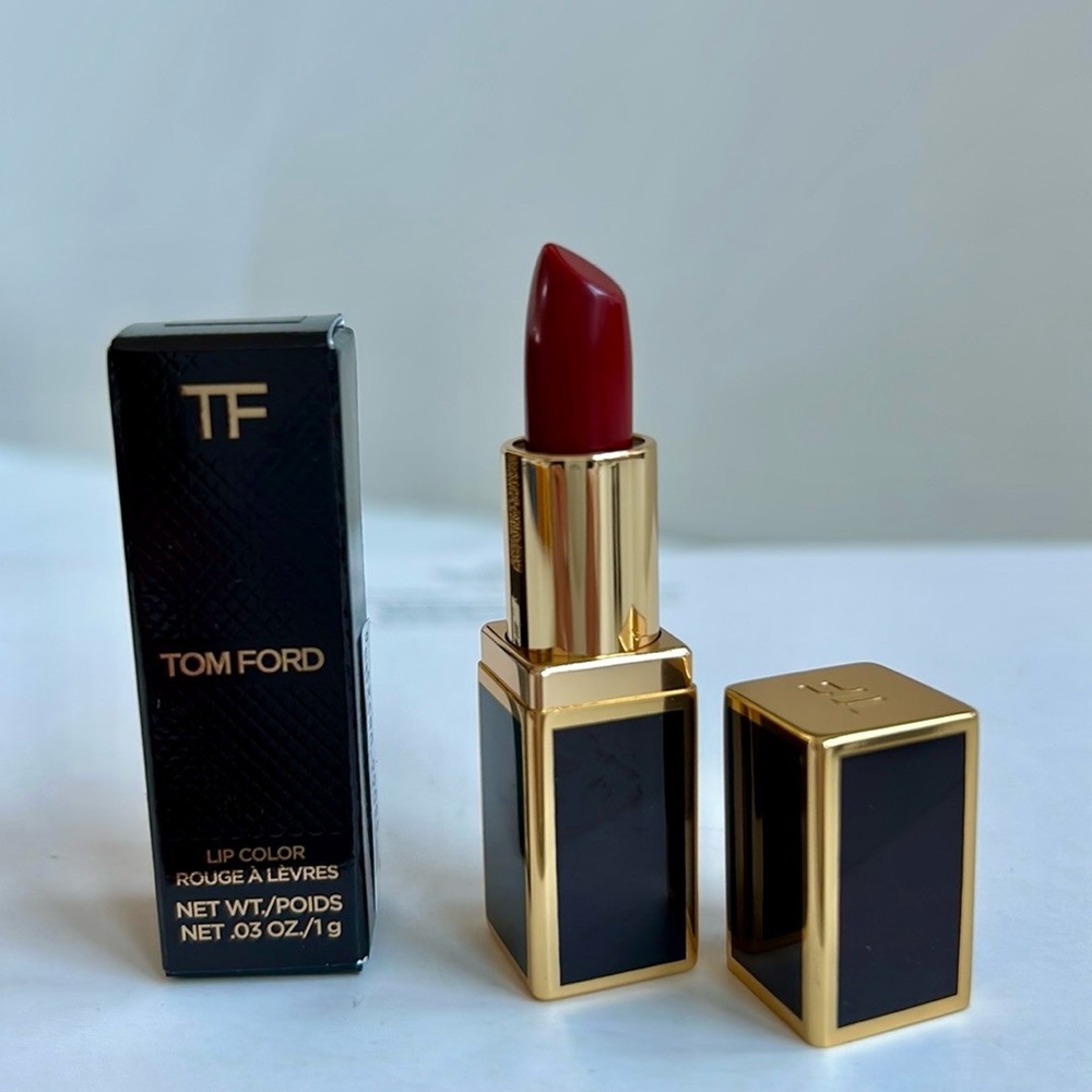 Tom Ford Lipstick Scarlet Rouge